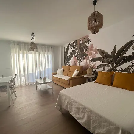 Selvatica Apartment Torre Del Mar